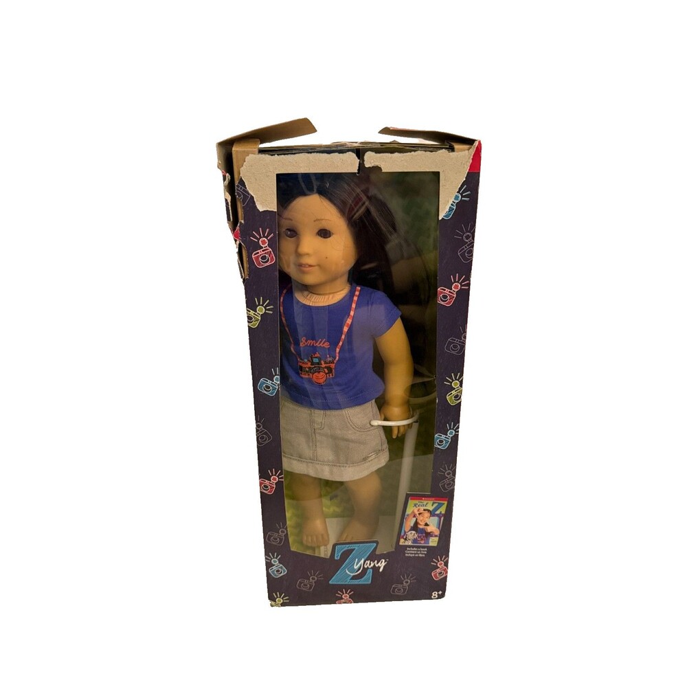 American Girl 18" Z Yang Doll & Z's Desk Bundle Incomplete Set Mini Accessories - Picture 8 of 16